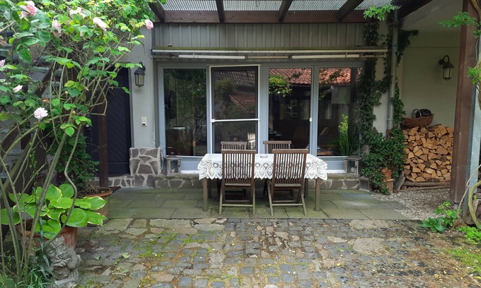 Rosbach vor der Hoehe Apartment | 2-room apartment (50sqm) only 30 minutes to the Frankfurt Trade Fair