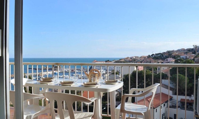 Banyuls-sur-Mer Apartment | 2-room apt, air-conditioned, parking, 200m from the beach