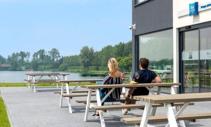 Jabbeke Hotel | 20 m² Hotel ∙ 127 guests