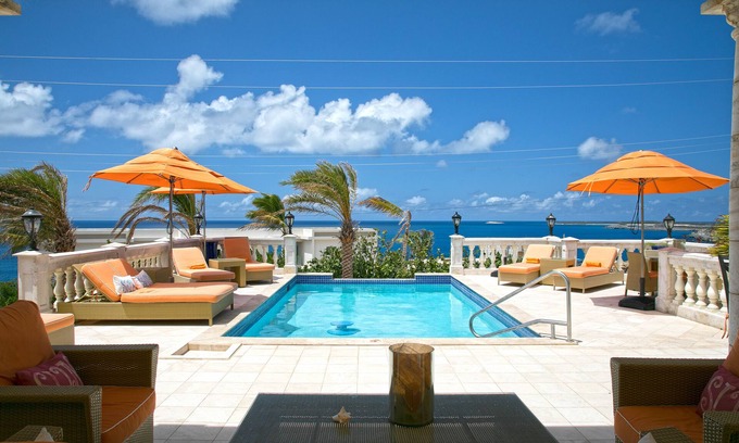 Island Harbour House | 20% OFF 4 Bedroom Villa- Gated, Private, Near hiking and ocean views!