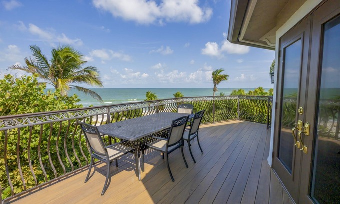 Captiva House | 20% Off Open Weeks from Aug thru January 31, 2026! Discount Reflected in Rate