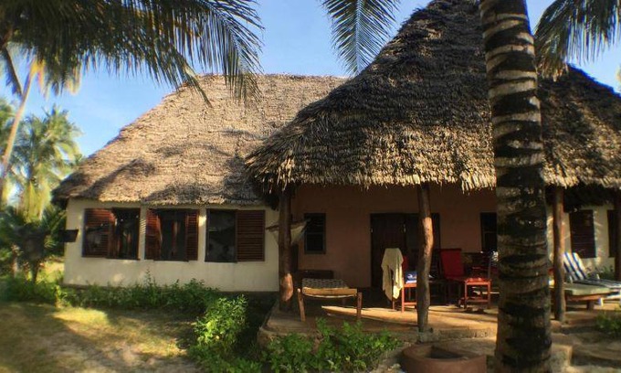 Pangani House | 200 m² House ∙ 2 bedrooms ∙ 5 guests