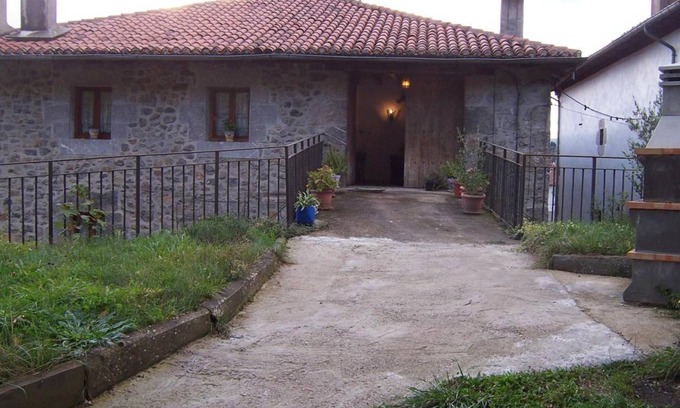 Lekunberri House | 200 m² House ∙ 5 bedrooms ∙ 10 guests