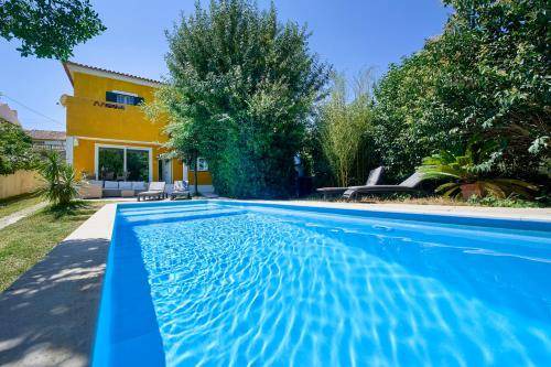 Nossa Senhora da Anunciada House | 200 m² House ∙ 5 bedrooms ∙ 12 guests