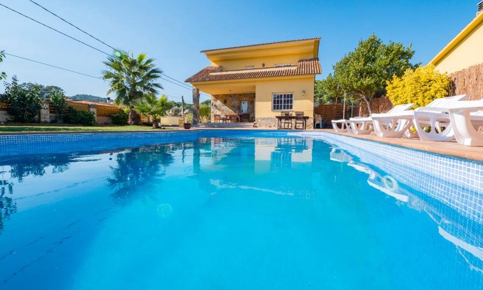 Fogars de la Selva Villa | 200 m² Villa ∙ 5 bedrooms ∙ 14 guests