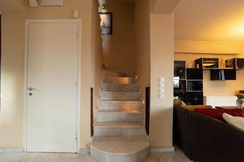 Nea Makri Villa | 200 m² Villa ∙ 3 bedrooms ∙ 8 guests