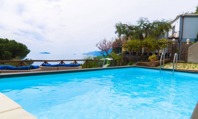 Laurito Villa | 200 m² Villa ∙ 4 bedrooms ∙ 8 guests