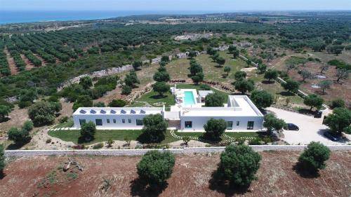Carovigno Villa | 2000 m² Villa ∙ 5 bedrooms ∙ 15 guests