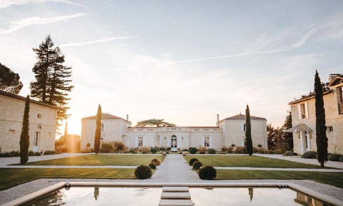 Latresne House | 202 m² House ∙ 4 bedrooms ∙ 13 guests