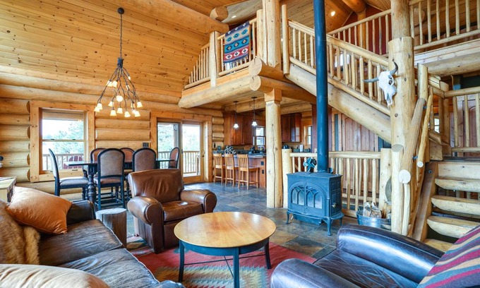 Florissant House | 204 m² House ∙ 2 bedrooms ∙ 4 guests