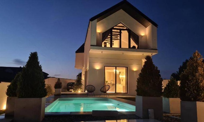 Beczkow Villa | 204 m² Villa ∙ 4 bedrooms ∙ 12 guests