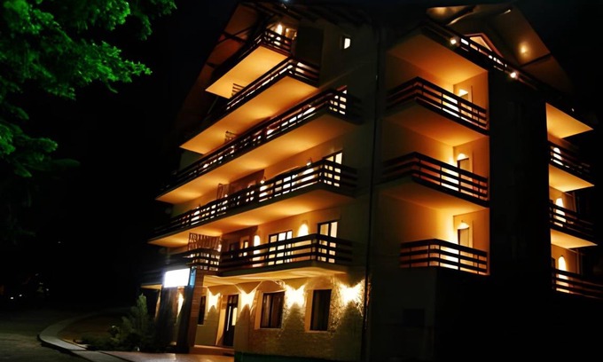 Sinaia Apartment | 210 m² Serviced apartment ∙ 3 bedrooms ∙ 6 guests