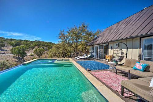 Pedernales Canyon Ranch House | 214 m² House ∙ 4 bedrooms ∙ 10 guests