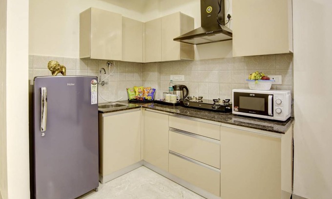 Sushant Lok Hotel | 220 m² Hotel ∙ 2 guests