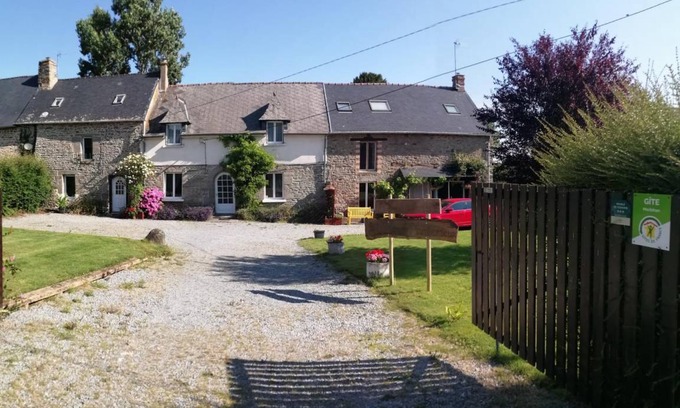 Meneac House | 225 m² Gîte ∙ 6 bedrooms ∙ 12 guests