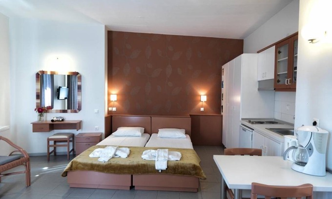 Afytos Apartment | 23 m² Apartment ∙ 2 guests