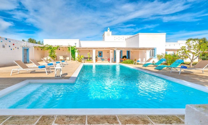 Pezze di Greco Villa | 230 m² Villa ∙ 5 bedrooms ∙ 10 guests