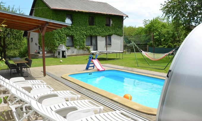 Zelenecka Lhota House | 240 m² House ∙ 5 bedrooms ∙ 15 guests