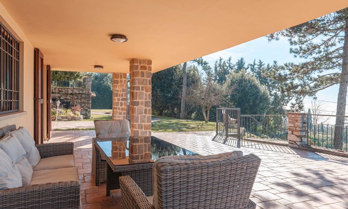 Corciano Villa | 240 m² Villa ∙ 4 bedrooms ∙ 8 guests