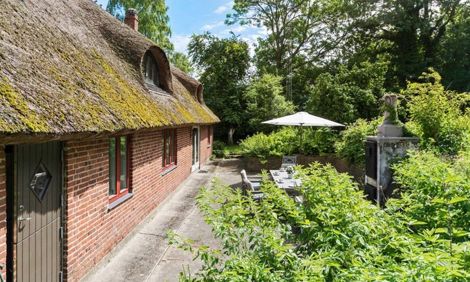 Praesto House | 250 m² Farmhouse ∙ 3 bedrooms ∙ 6 guests