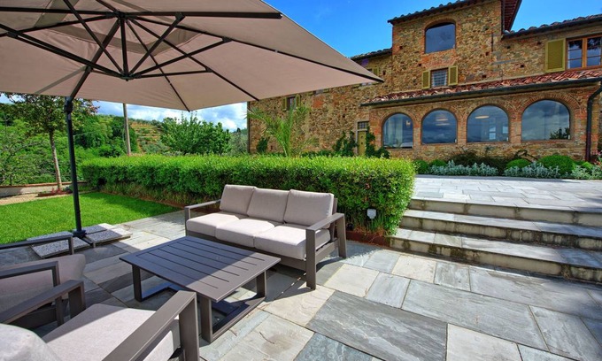 Cantagrillo Villa | 250 m² Villa ∙ 5 bedrooms ∙ 14 guests