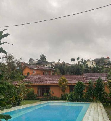Cisarua Resort | 250 m² Resort ∙ 5 bedrooms ∙ 25 guests