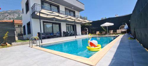 Yesiluzumlu Villa | 250 m² Villa ∙ 2 bedrooms ∙ 6 guests