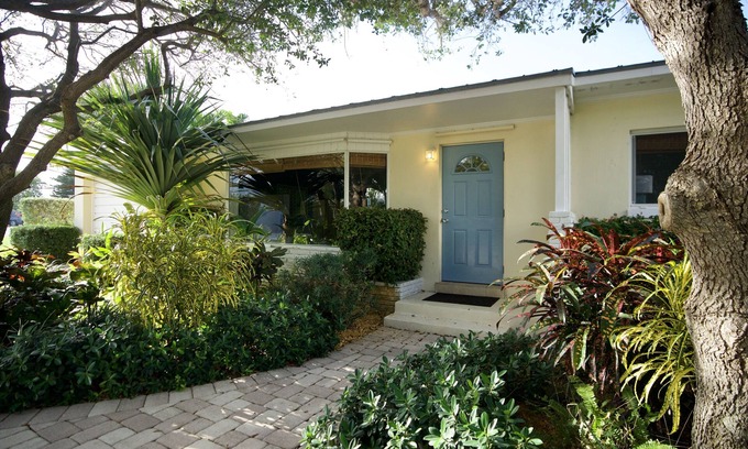 Juno Beach House | 250 Steps To The Beach