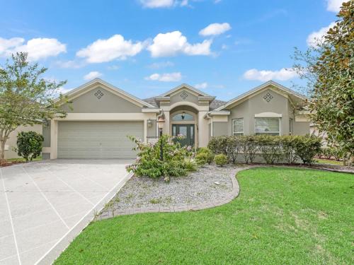 Wildwood House | 2500 Z3A VILLAGE OF TAMARIND GROVE by REMAX Premier