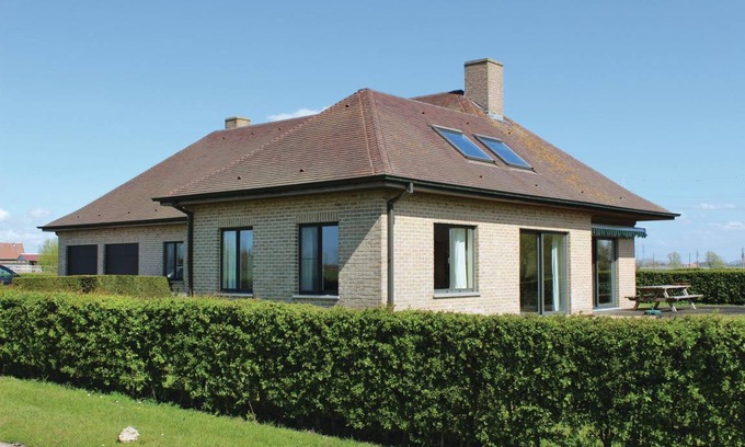 Beerst House | 252 m² House ∙ 3 bedrooms ∙ 6 guests