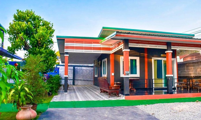Si Satchanalai Villa | 260 m² Villa ∙ 4 bedrooms ∙ 4 guests