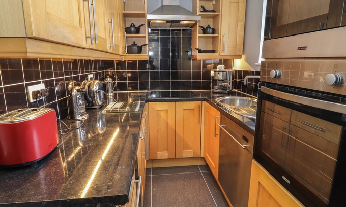Brymbo Cottage | 27 Green Road
