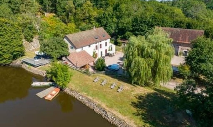 Saint-Agnan Cottage | 275 m² Cabin ∙ 6 bedrooms ∙ 13 guests