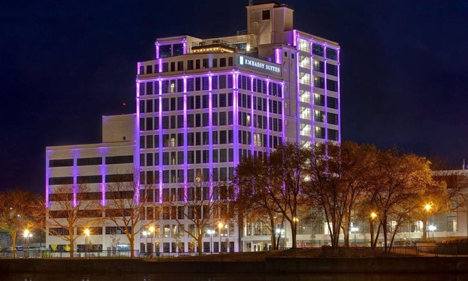 Downtown Hotel | 28 m² Hotel ∙ 2 bedrooms ∙ 127 guests
