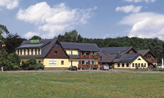 Wiesenburg/Mark Hotel | 28 m² Hotel ∙ 2 guests