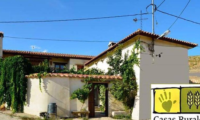 Alcadozo House | 280 m² House ∙ 6 bedrooms ∙ 33 guests