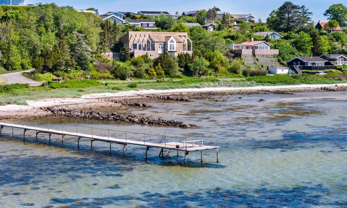 Handrup Strand House | 280 m² House ∙ 3 bedrooms ∙ 6 guests
