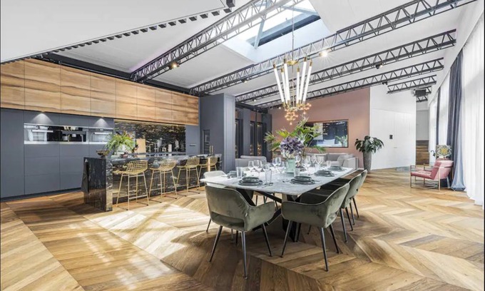 Sendling - Westpark Apartment | 282 m² Apartment ∙ 4 bedrooms ∙ 9 guests