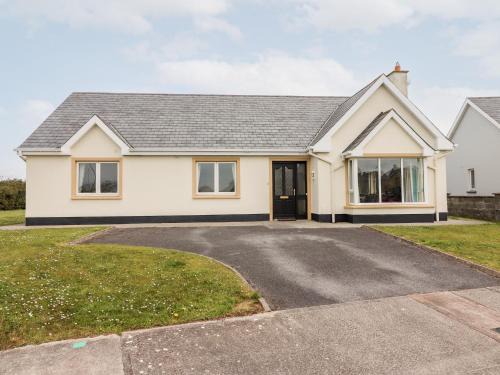 Doonbeg House | 29 Church Field