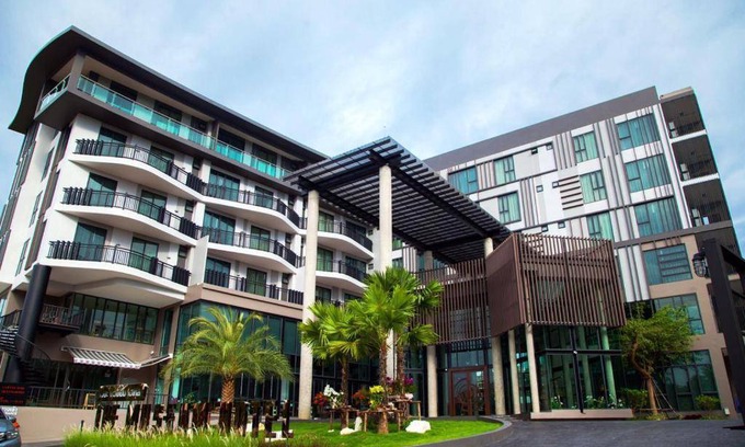 Nakhon Pathom Hotel | 29 m² Hotel ∙ 2 guests