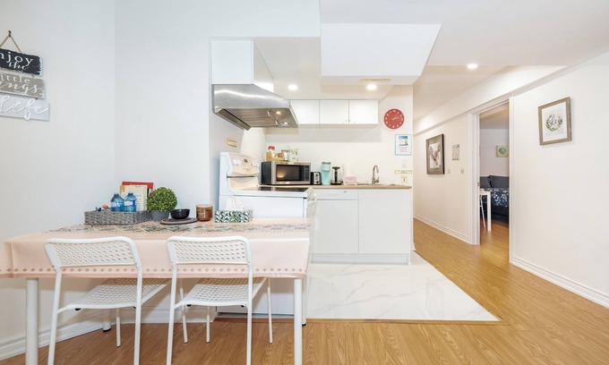 Richmond Hill House | 2B Basement | 20% OFF | 0 Cleaning Fee | Mins to Lake | Free Parking