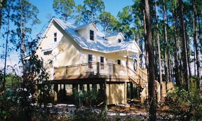 Port St. Joe House | 2bd 1.5ba located in quiet Indian Summer neighborhood in Indian Pass!