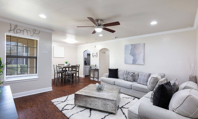Arlington Apartment | 2BR/2BA by AT&T Stadium, 6 Flags, Globe Life Park, Texas Live, and Much More!