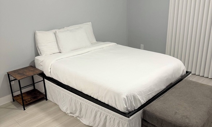 Spring Valley Apartment | 2BR/2BA Downtown Vegas Gem – 2 Min Walk to Fremont!