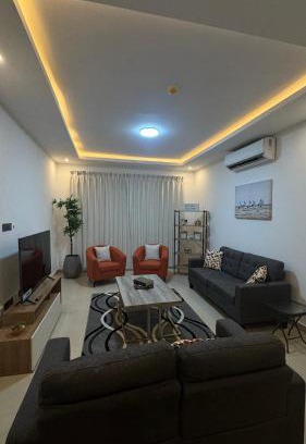 Teshie Apartment | 2BR Apt w pool,gym,security and power backup