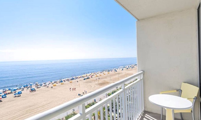 Northeast Virginia Beach Resort | 2BR Retreat with 2 Oceanfront Balconies at Hilton Ocean Beach Club Resort