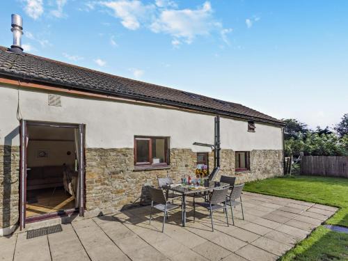 Sutcombe House | 3 Bed in Bude BBARN