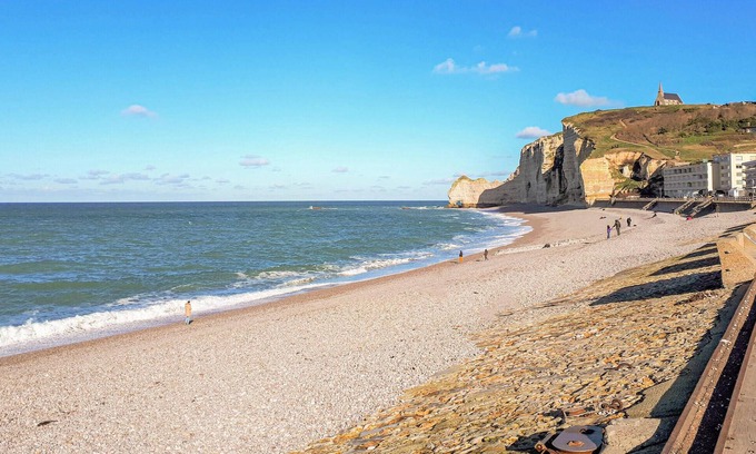 Saint-Pierre-en-Port House | 3 bedroom accommodation in Sassetot-Le-Mauconduit
