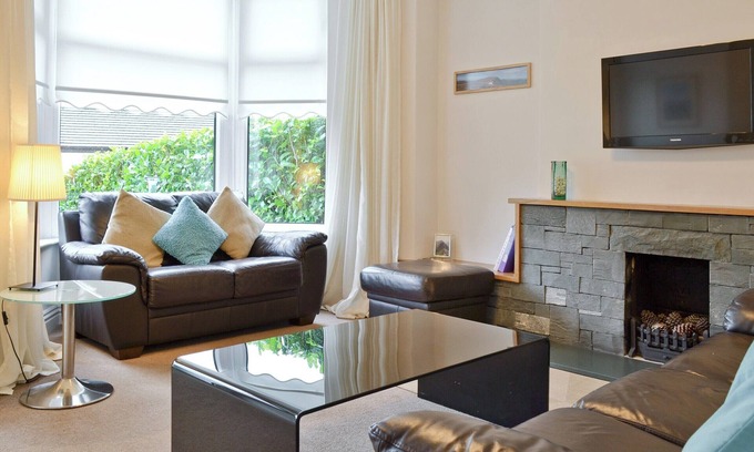 Bowness-on-Windermere Cottage | 3 bedroom accommodation in Bowness on Windermere