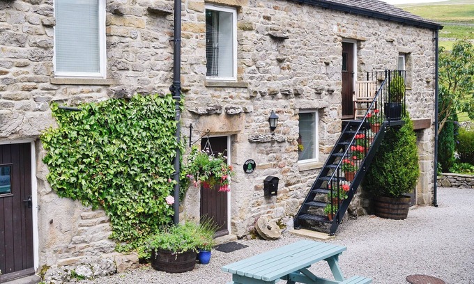 Yockenthwaite Cottage | 3 bedroom accommodation in Beckermonds, near Kettlewell